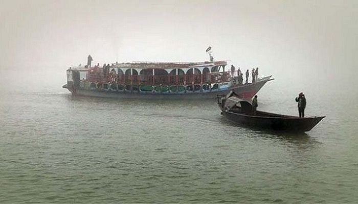 নাব্য সংকটে বরিশাল ঢাকা রুটে নৌযান চলাচল ব্যাহত নাব্য সংকটে বরিশাল ঢাকা রুটে নৌযান চলাচল ব্যাহত