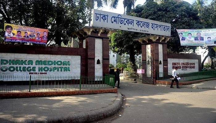 ঢামেক থেকে শিশু চুরি : উদ্ধারে কাজ করছে পুলিশের একাধিক টিম ঢামেক থেকে শিশু চুরি : উদ্ধারে কাজ করছে পুলিশের একাধিক টিম