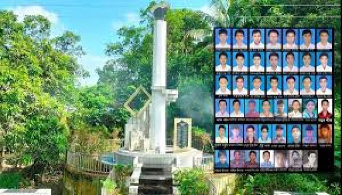 সন্তানের ছবি বুকে জড়িয়ে আজও কাঁদেন ৪৩ মা সন্তানের ছবি বুকে জড়িয়ে আজও কাঁদেন ৪৩ মা