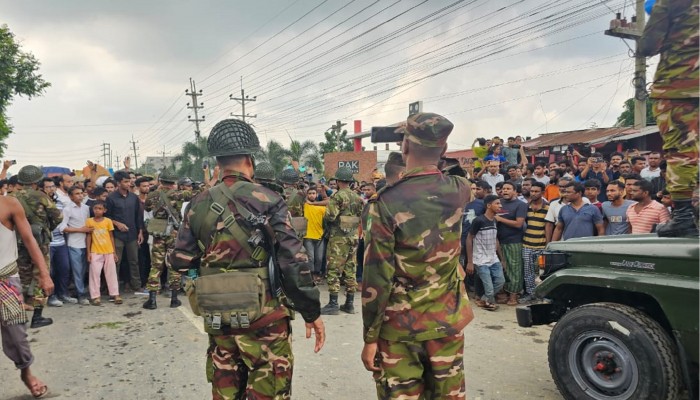 অস্থিরতায় টালমাটাল পোশাক খাত অস্থিরতায় টালমাটাল পোশাক খাত