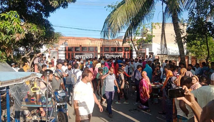 অনিশ্চয়তায় গাজী টায়ার কারখানার ২৩০০ শ্রমিক অনিশ্চয়তায় গাজী টায়ার কারখানার ২৩০০ শ্রমিক