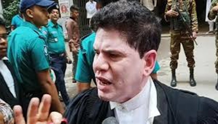 আদালতে আমুর আইনজীবীকে পিটুনি আদালতে আমুর আইনজীবীকে পিটুনি