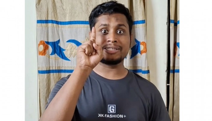 ফ্যাসিবাদী ব্যবস্থা চিরতরে বিলোপে চব্বিশের গণঅভ্যুত্থান- হাসনাত ফ্যাসিবাদী ব্যবস্থা চিরতরে বিলোপে চব্বিশের গণঅভ্যুত্থান- হাসনাত