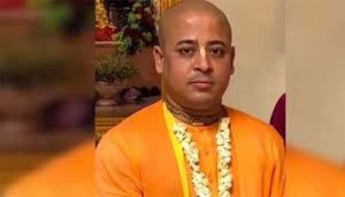 চিন্ময়ের পক্ষে ছিলেন না আইনজীবী চিন্ময়ের পক্ষে ছিলেন না আইনজীবী