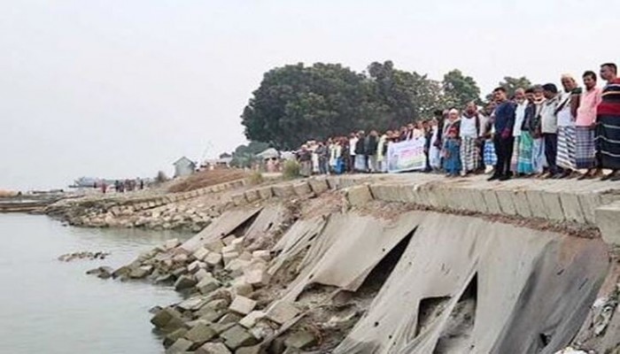 সংস্কার নিয়ে দুই প্রতিষ্ঠানের ঠেলাঠেলি সংস্কার নিয়ে দুই প্রতিষ্ঠানের ঠেলাঠেলি