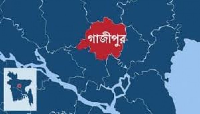 মোজাম্মেলের বাড়ির এলাকা ধীরাশ্রম কার্যত জনশূন্য মোজাম্মেলের বাড়ির এলাকা ধীরাশ্রম কার্যত জনশূন্য