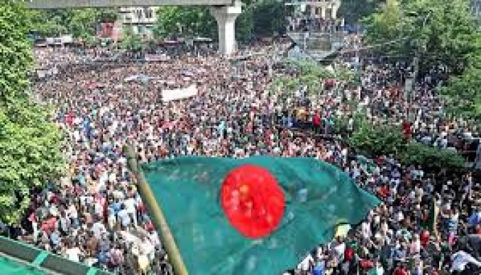 অভ্যুত্থানের কৃতিত্ব নিয়ে ভার্চুয়াল লড়াই অভ্যুত্থানের কৃতিত্ব নিয়ে ভার্চুয়াল লড়াই