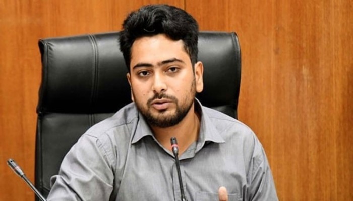 ঐকমত্যে থাকুন আমরাই নির্বাচনের ব্যবস্থা করে দেব-নাহিদ ঐকমত্যে থাকুন আমরাই নির্বাচনের ব্যবস্থা করে দেব-নাহিদ