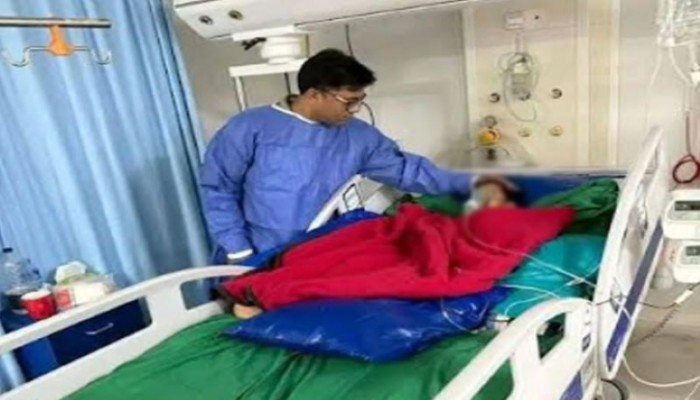 মাগুরার সেই শিশুটির শারীরিক অবস্থার অবনতি মাগুরার সেই শিশুটির শারীরিক অবস্থার অবনতি