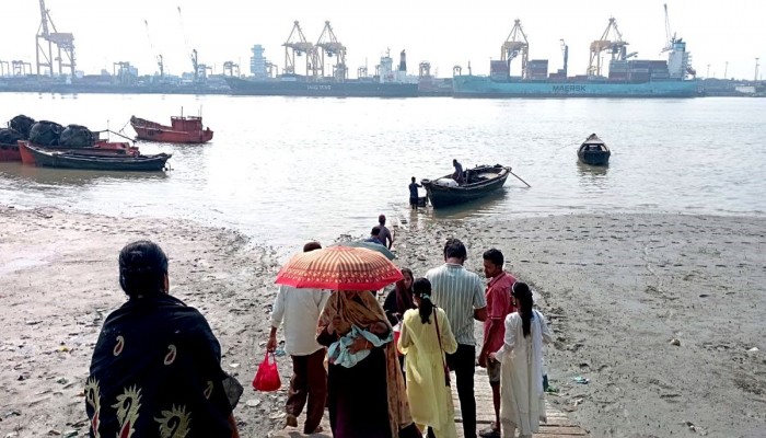 খাস কালেকশনের নামে রাজস্বের টাকা ভাগাভাগি খাস কালেকশনের নামে রাজস্বের টাকা ভাগাভাগি