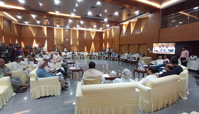 আশানুরূপ অগ্রগতি নেই দ্বিতীয় দফার সংলাপেও আশানুরূপ অগ্রগতি নেই দ্বিতীয় দফার সংলাপেও