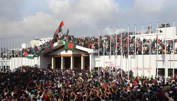 জুলাই গণঅভ্যুত্থান নিয়ে রাজনৈতিক দলগুলো কর্মসূচির মাধ্যমে নজীর সৃষ্টি করবে জুলাই গণঅভ্যুত্থান নিয়ে রাজনৈতিক দলগুলো কর্মসূচির মাধ্যমে নজীর সৃষ্টি করবে