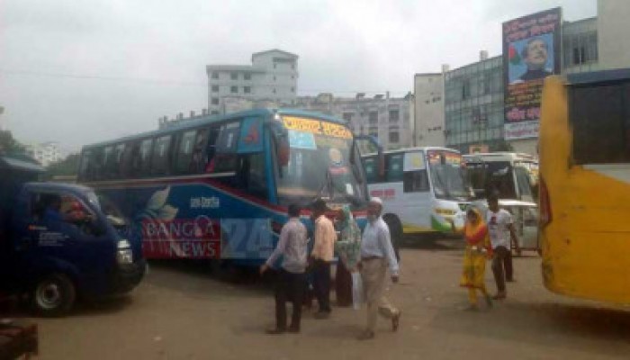 অগ্রিম কর বাড়ায় গণপরিবহনে জটিলতা বাড়ার শঙ্কা অগ্রিম কর বাড়ায় গণপরিবহনে জটিলতা বাড়ার শঙ্কা