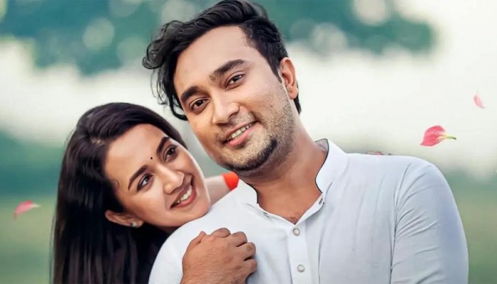 জোভান-আইশার ‘আবেগ’: পর্দায় বাস্তব জীবনের ছোঁয়া জোভান-আইশার ‘আবেগ’: পর্দায় বাস্তব জীবনের ছোঁয়া